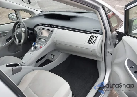 2014 Toyota Prius z USA, uszkodzony, nr VIN JTDKN3DU3E1820082